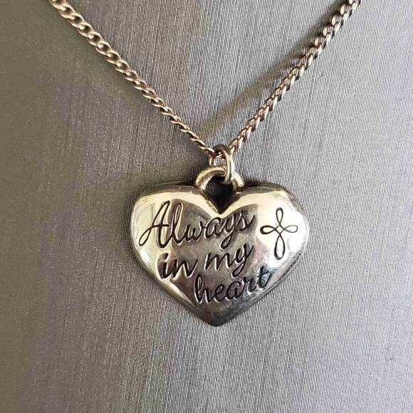 Bob Siemon Sterling Silver‎ Heart Necklace NWOT - Picture 2 of 6